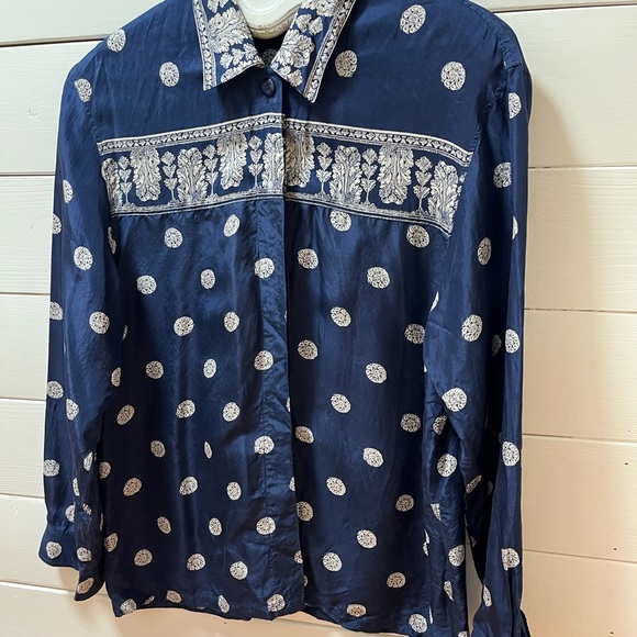 ❣️DIANE GILMAN silk shirt  M - Picture 10 of 12